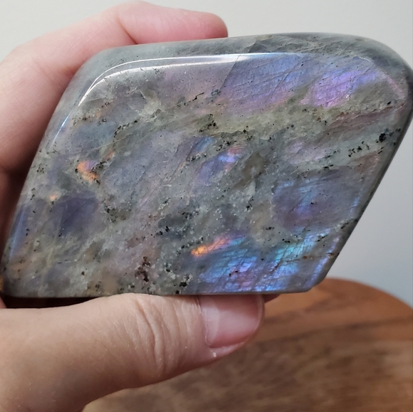 Labradorite Crystal Freeform 0.86 pounds - Picture 9 of 17